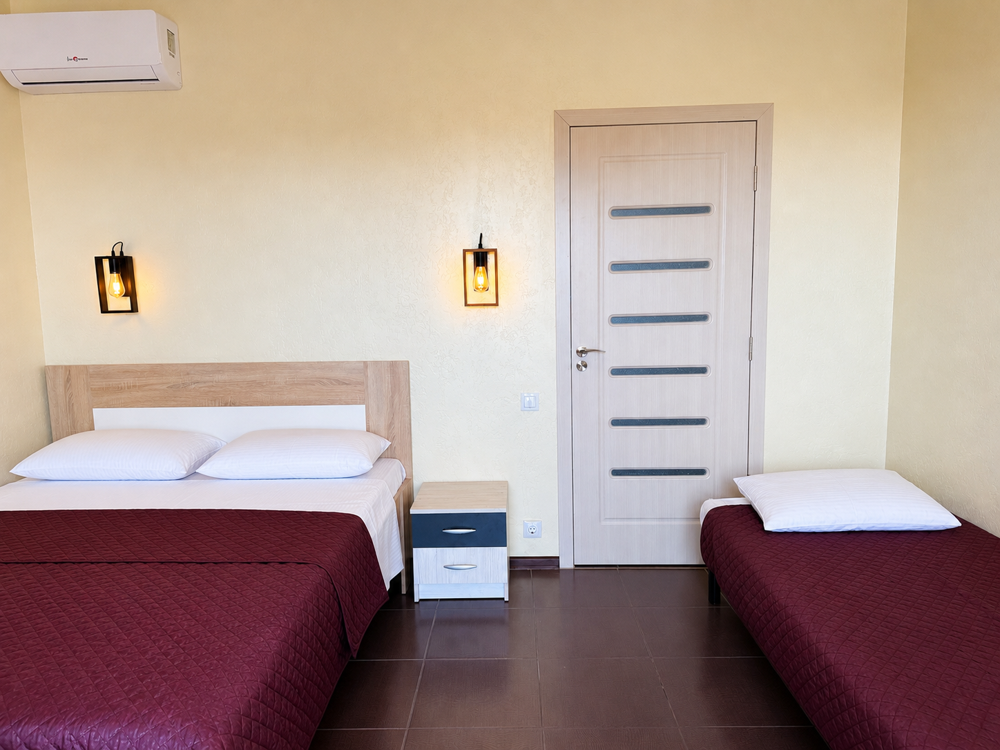 B021291E-7729-4B4F-A6C4-0BDA57C0D3D0